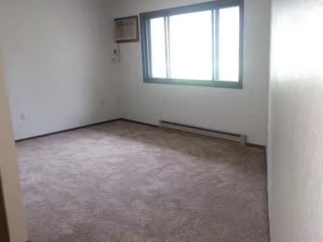 Condo for rent in Worthington