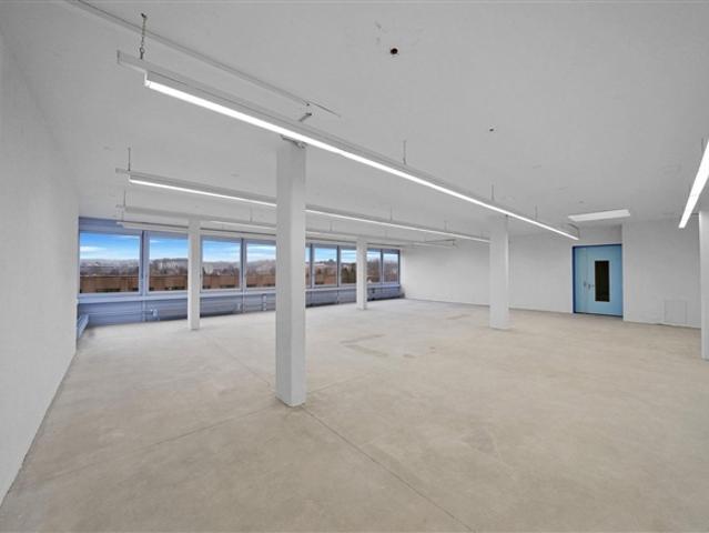 Atelier mieten in Opfikon, Zürich