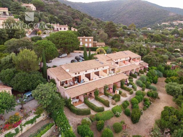 Maison vente à Arrondissement de Toulon, Le Lavandou