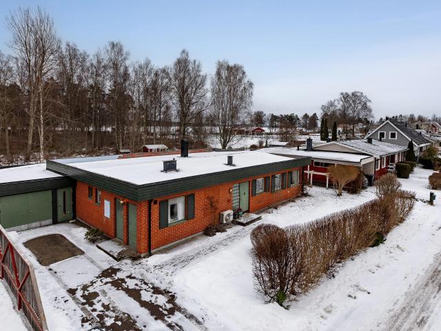 Bostad till salu i Hovmantorp, Kronoberg