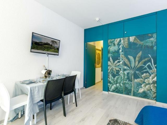 Wohnung kaufen in Bissone, Tessin