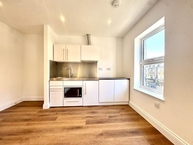 Studio for rent in Chalk Farm, Greater London