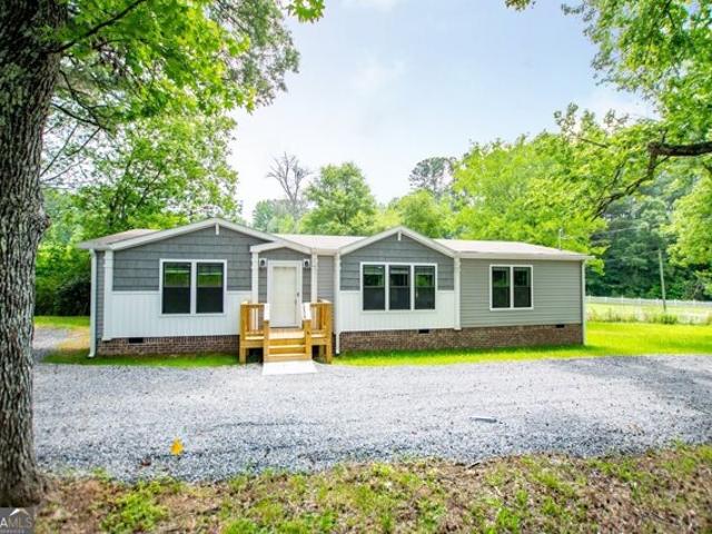 House for sale in Silver Creek, Georgia