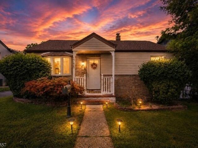 House for sale in Passaic, New Jersey
