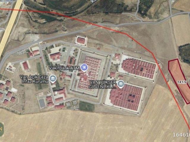Yumrutepe, Tuşba içerisinde satılık Arsa