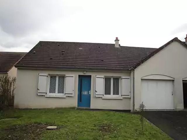 Maison location à Le Bourg, Préaux