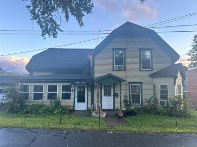 House for sale in New Hampshire