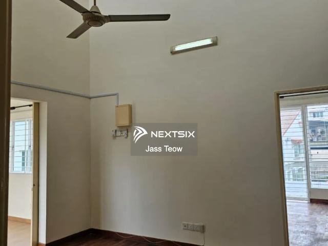 Shop for rent in Petaling, Alam Impian