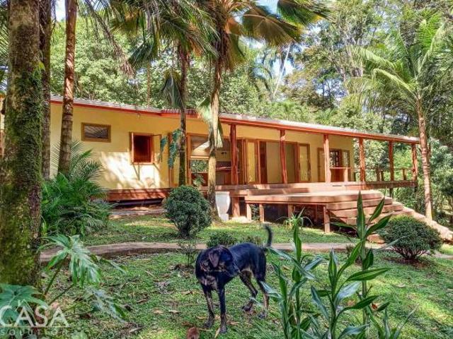 Precio Reducido! Casa De 2 Habitaciones Recién Construida En Isla Colón