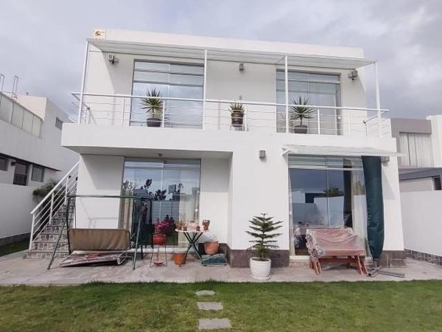 Casa venta en Cerro Colorado, Arequipa