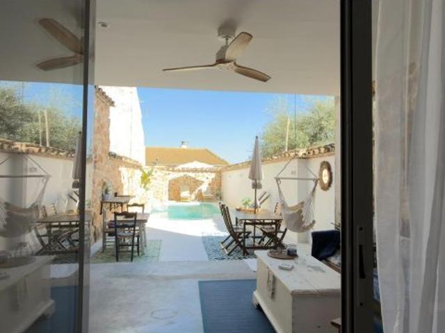 Casa en venta en Almodóvar Del Río, Andalucía
