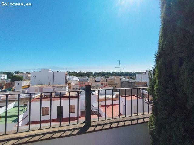 Casa en alquiler en Parcelas de Porsiver, Gelves