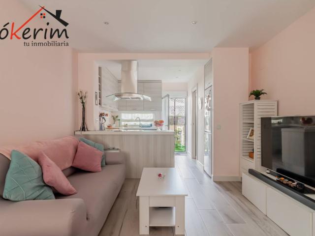 Casa en venta en Madrid, Simancas