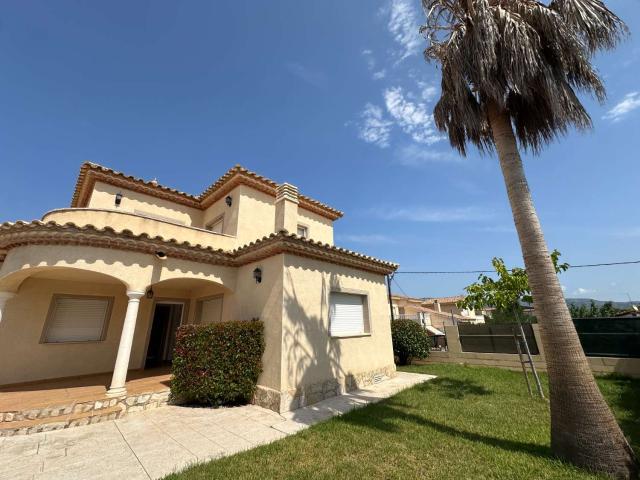 Chalet en venta en les Tres Cales, Baix Ebre