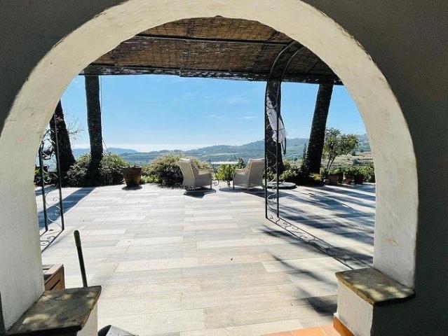 Chalet en venta en la Marina Alta, Valencia