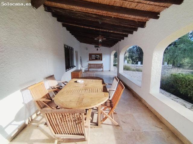 Local Comercial en venta en la Marina Baixa, Valencia