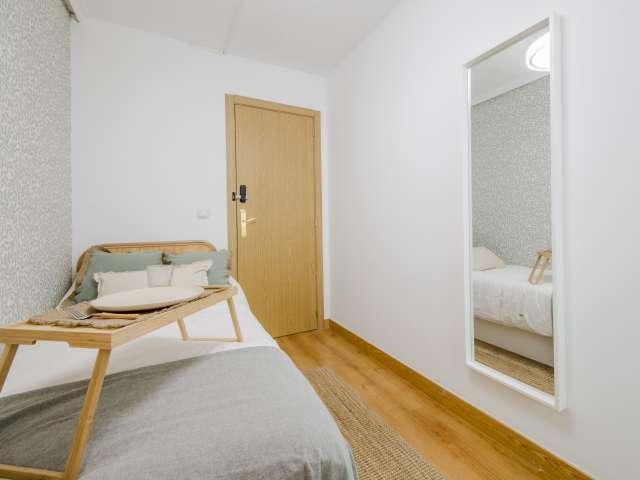 Habitación en alquiler en Ciudad Lineal, Madrid