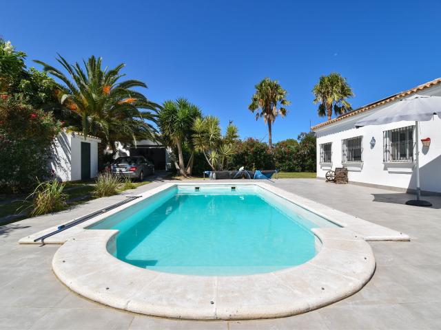Chalet en venta en Pinar de los Guisos, Bahía de Cádiz
