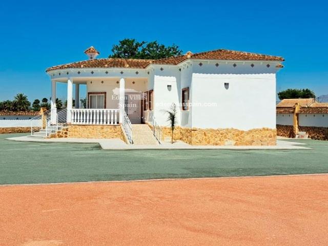 Casa en venta en Centro, l'Alacantí