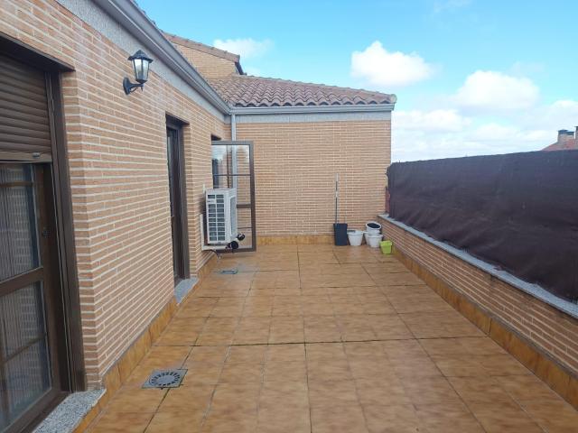 Ático en venta en Yuncler
