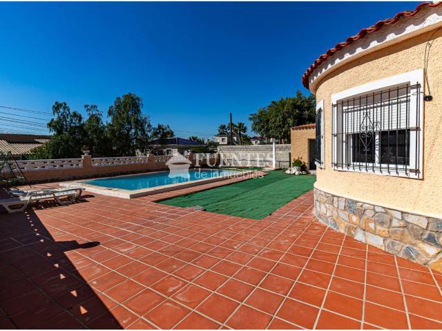 Chalet en venta en Río Park, l'Alacantí
