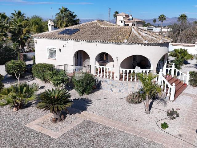 Casa en venta en Centro, l'Alacantí