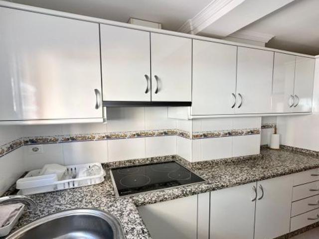 Piso en venta en Torre del Mar, La Axarquía