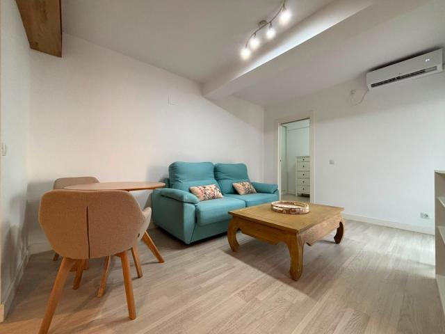 Piso en venta en Nueva Almería, Almería