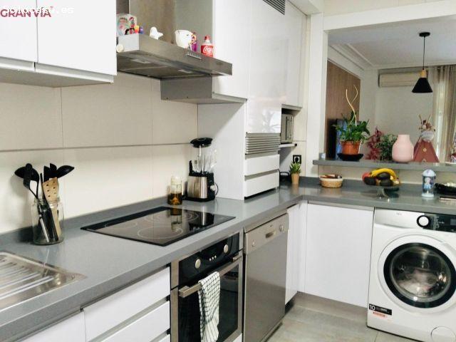 Casa en venta en Villapatro, Lardero