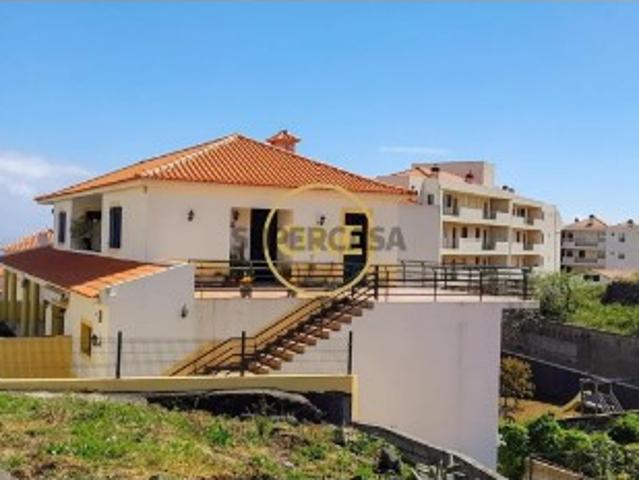 Casa venda em Azenha, Santa Cruz