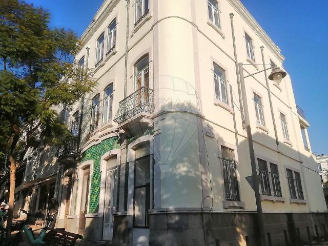 Prédio venda em Ajuda, Lisboa