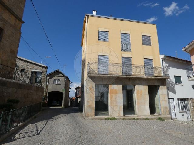Prédio venda em Aldeias, Viseu