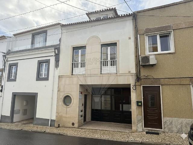 Prédio venda em Arruda dos Vinhos