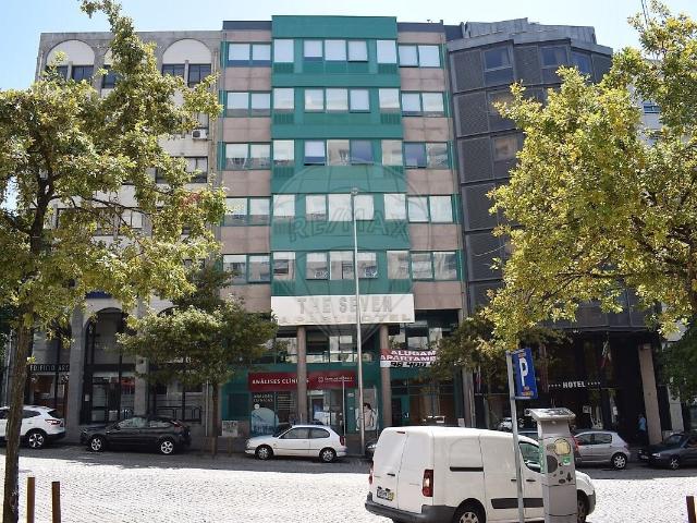 Prédio venda em Brandinhães, Cidade da Maia