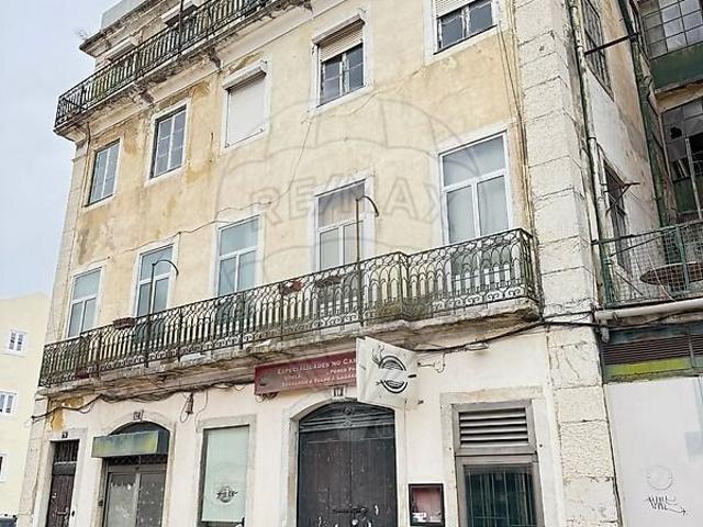 Prédio venda em Estrela, Lisboa