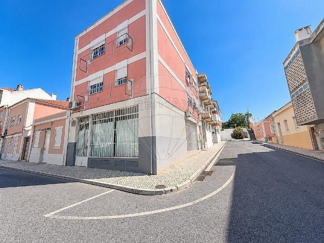 Prédio venda em Venda Nova, Amadora