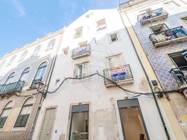 Prédio venda em Santa Maria Maior, Lisboa