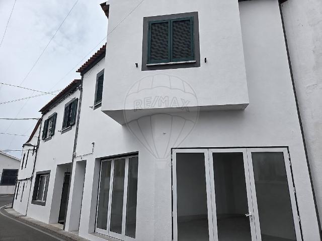 Prédio venda em Madalena