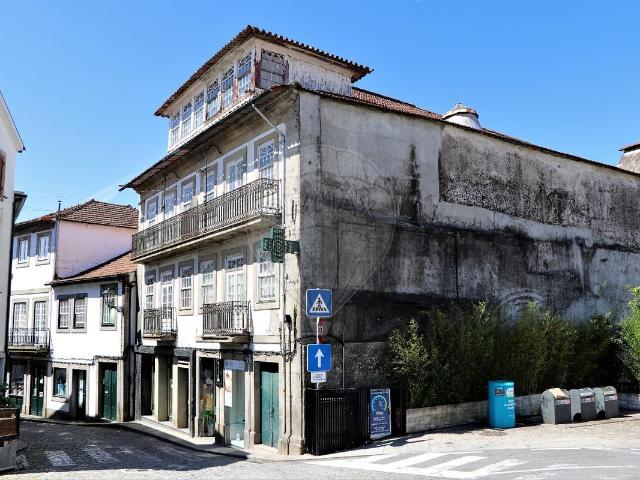 Prédio venda em São Nicolau, Vila Real
