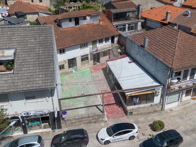 Prédio venda em São Cristóvão de Mondim de Basto, Mondim de Basto