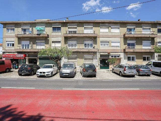 Prédio venda em Bairro Flor do Minho, Odivelas