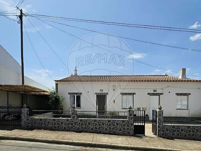 Prédio venda em São Martinho das Amoreiras, Odemira