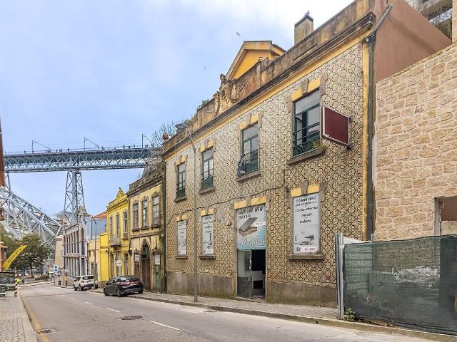 Prédio venda em Devesas, Vila Nova de Gaia