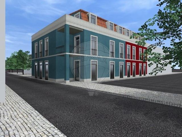 Prédio venda em Seixal