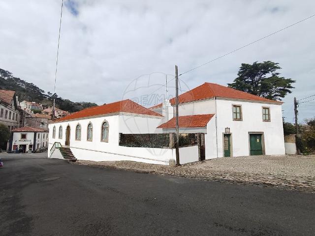 Prédio venda em Estefânea, Sintra (Santa Maria e São Miguel, São Martinho e São Pedro de Penaferrim)
