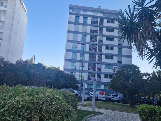 Prédio venda em São Francisco Xavier, Lisboa