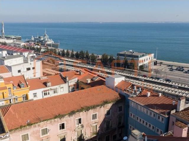 Prédio venda em Estrela, Lisboa