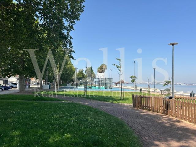 Prédio venda em Bairro Ferroviário, Barreiro