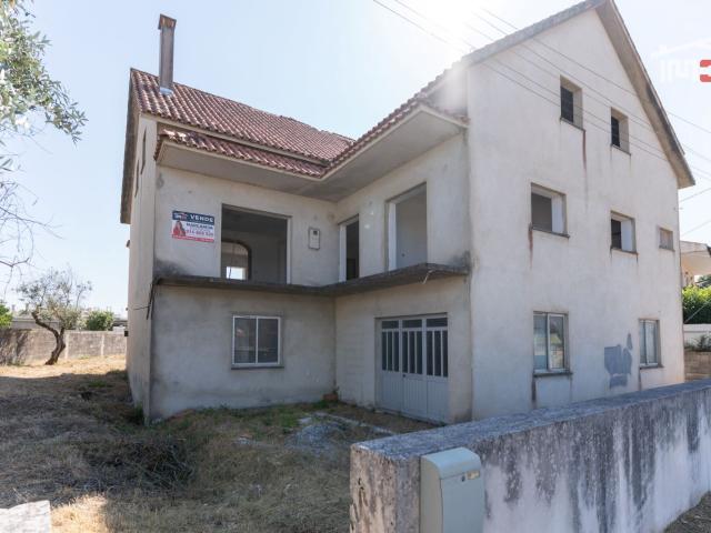 Casa venda em Ourém, Santarém
