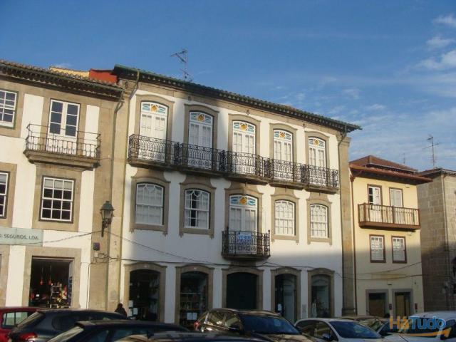 Prédio venda em Chaves, Vila Real